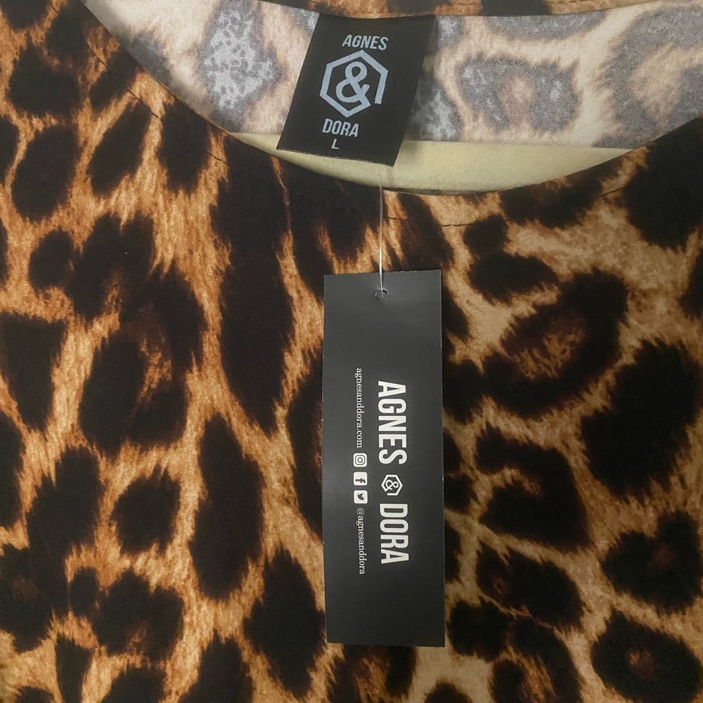 Agnes & Dora Leopard Print Dress in Brown and Black - Picture 5 of 7